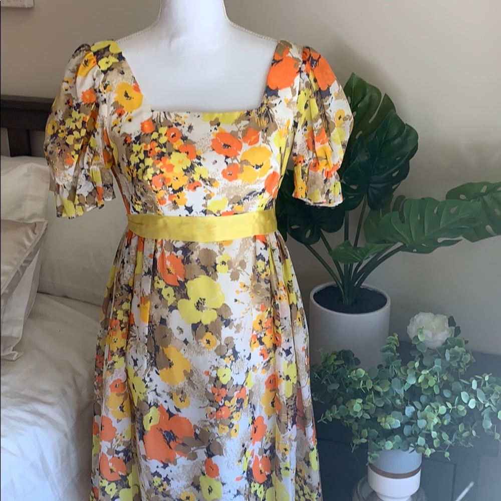1970’s Floral Maxi Dress